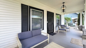 Terrace/patio - Rosewood Collective- House & Studio (Medford)