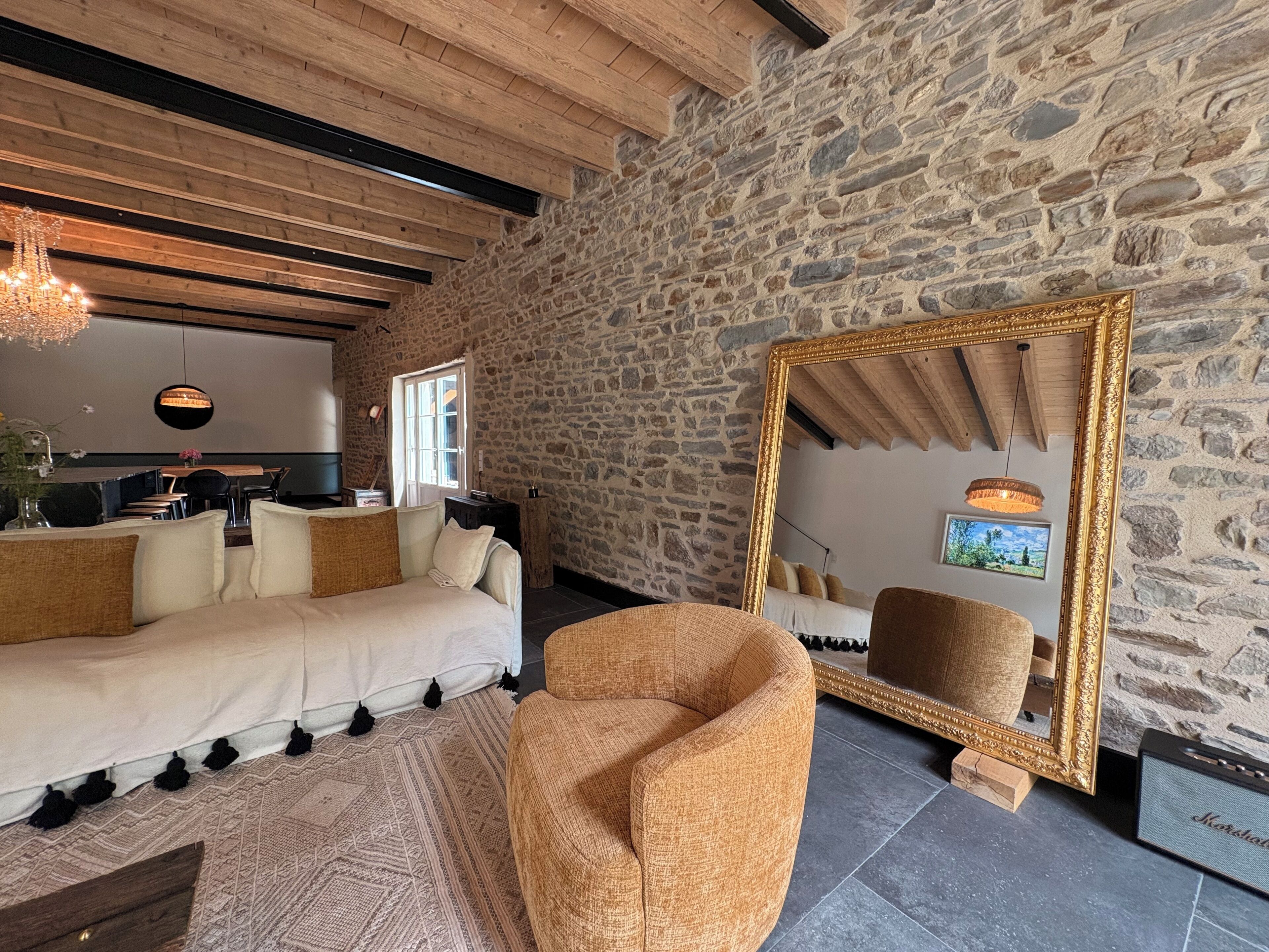 Espace de travail pour ordinateur portable, rideaux occultants