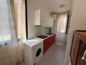 Appartement, 2 chambres | Blanchisserie