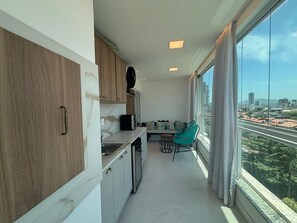 Basic Apartment | Private kitchen - Apt w BBQ 450m From the Sea, Pereque Srf0601 (Porto Belo)