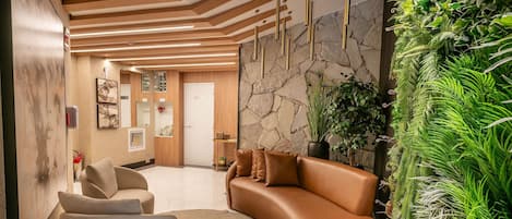 Basic Apartment | Interior