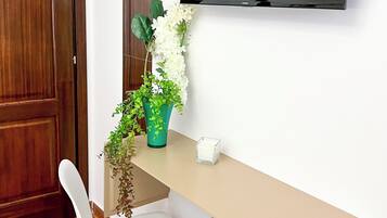 Classic Double Room, Balcony