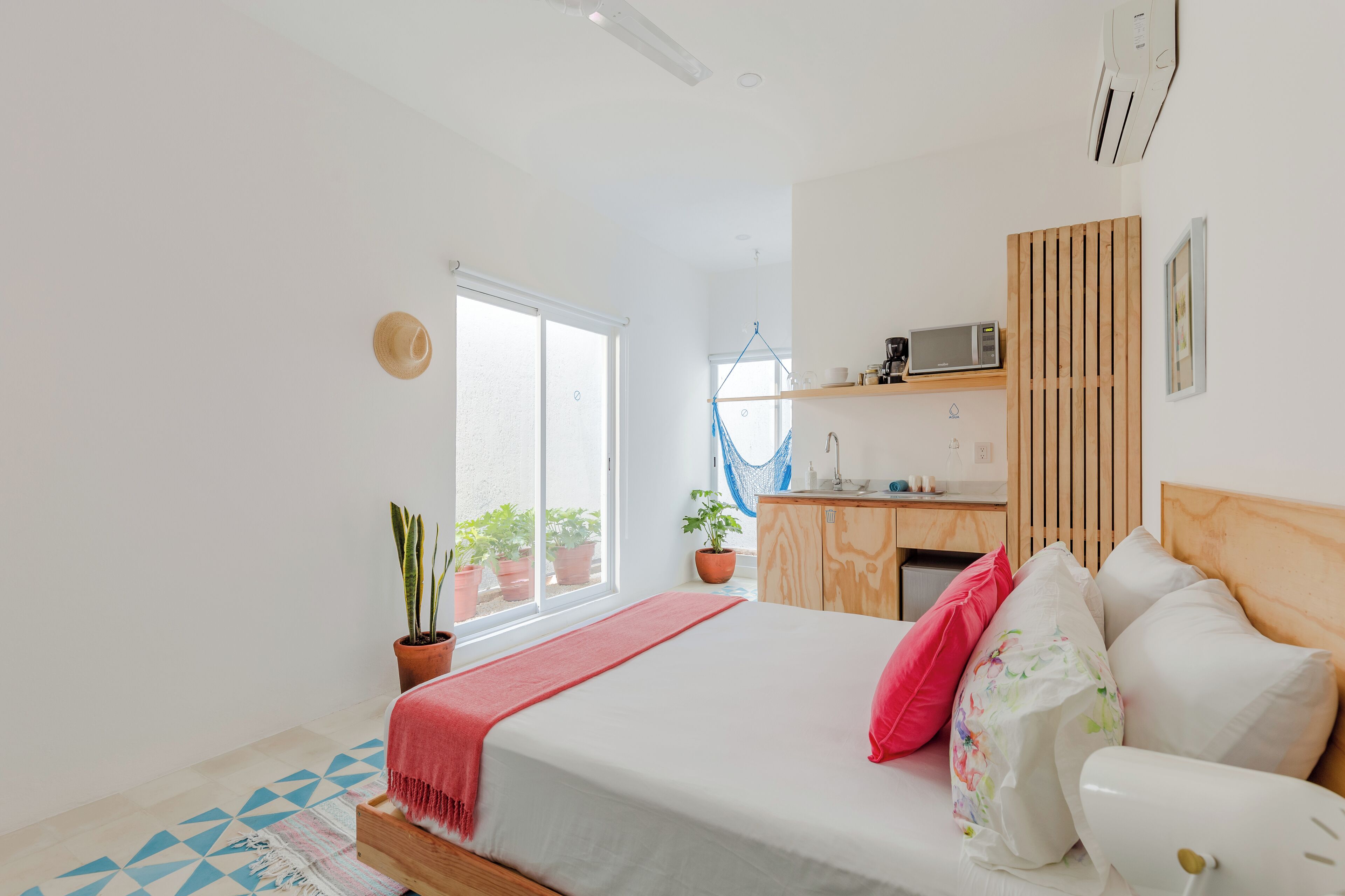 Bügeleisen/Bügelbrett, WLAN, Bettwäsche