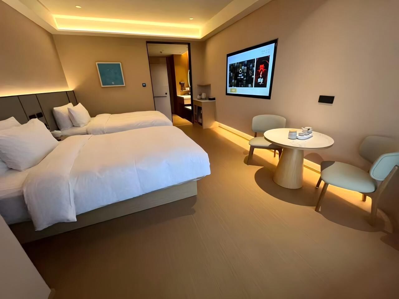 Business Twin Room, City View | Free WiFi