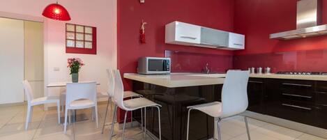 Fridge, microwave, dishwasher