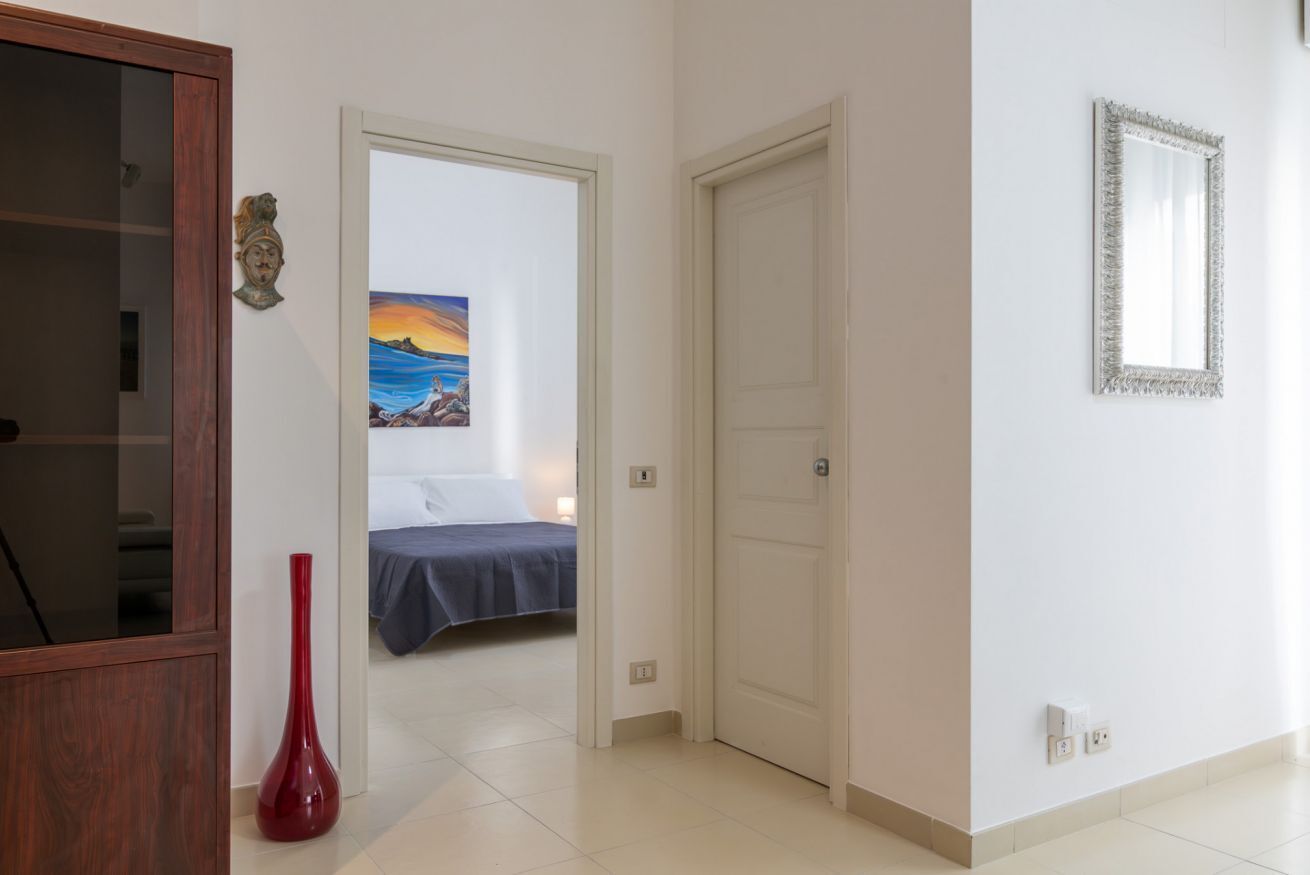 4 chambres, fer et planche à repasser