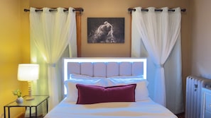 3 habitaciones, tabla de planchar con plancha, wifi y ropa de cama