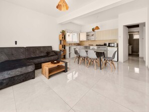 Interior - Bella Central Apartment, 2 Min from Nissi Avenue (Ayia Napa)