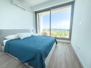 5 chambres, fer et planche à repasser, Wi-Fi gratuit, draps fournis