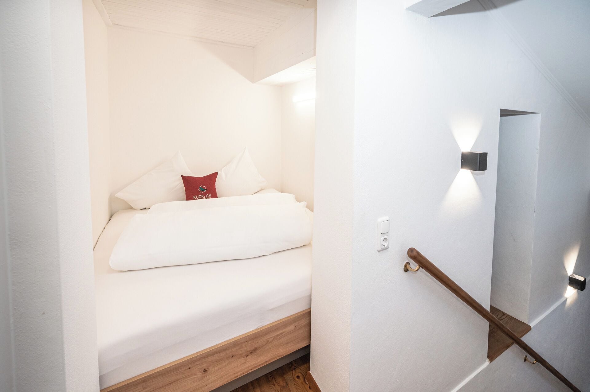 Apartamento luxo, vista para a montanha | Quartos à prova de som, ferros/tábuas de passar roupa, Wi-Fi de cortesia