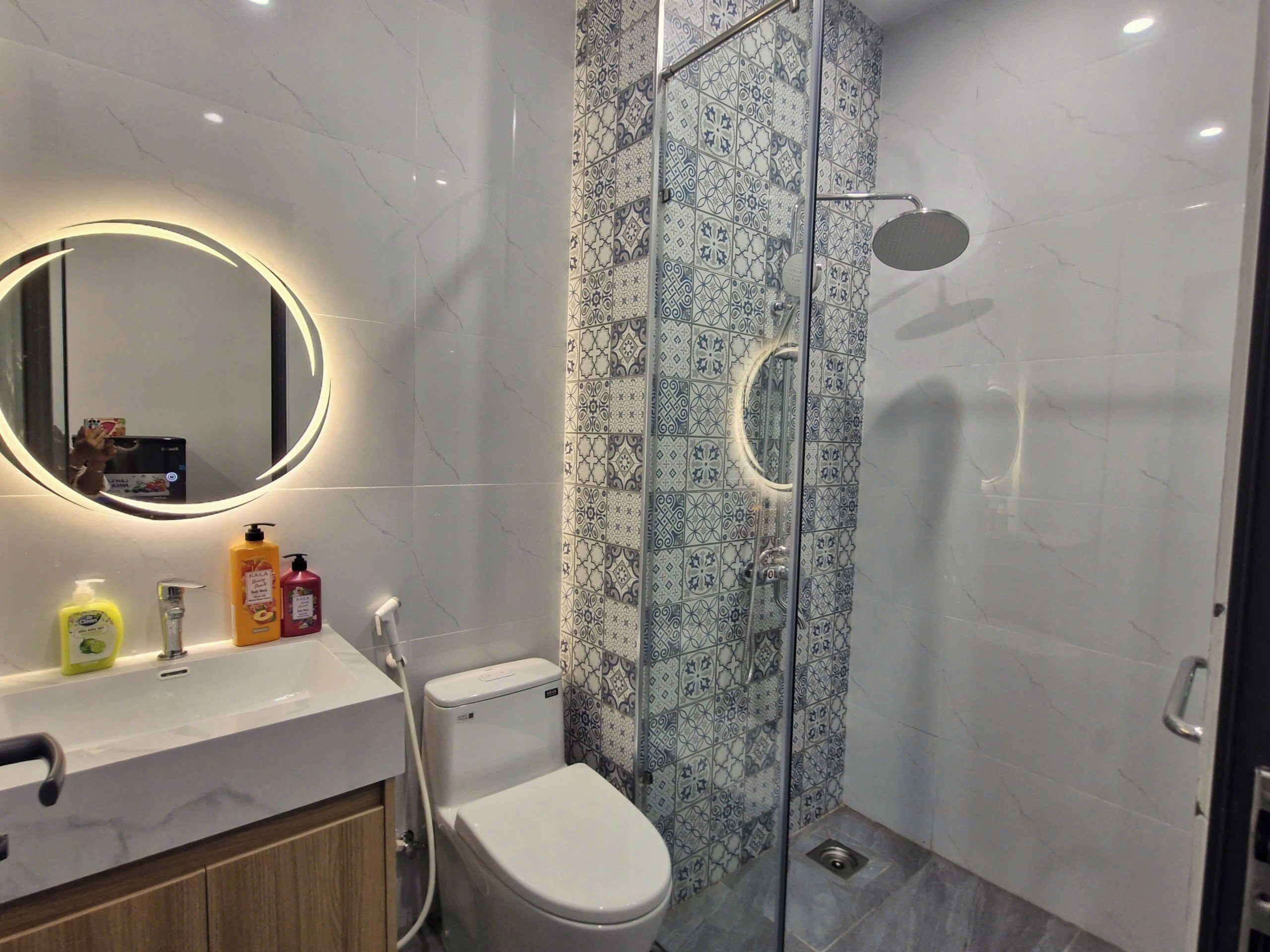 Free toiletries, hair dryer, slippers, towels