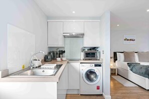 Fridge, microwave, oven, dishwasher