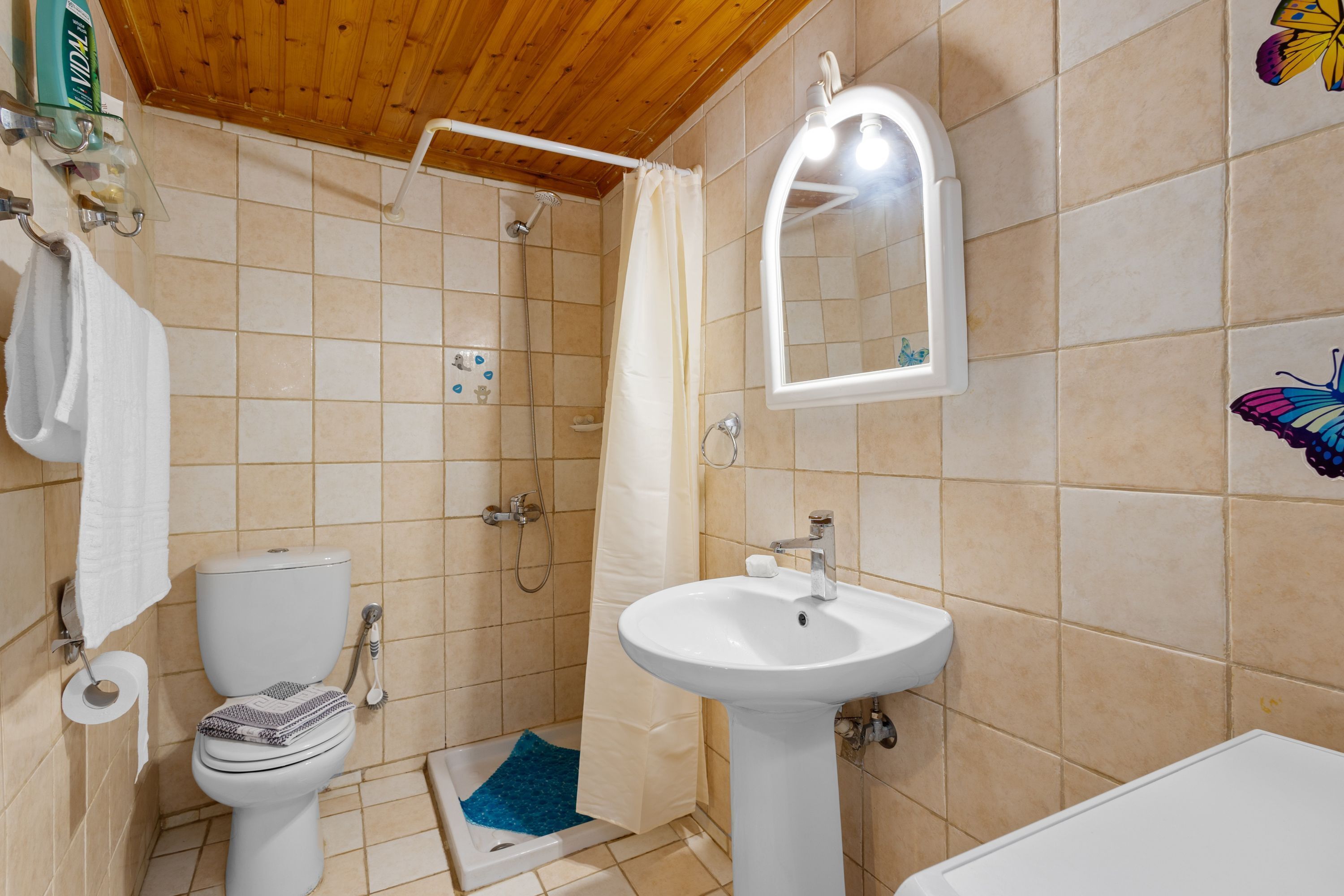 Doccia, asciugacapelli, asciugamani