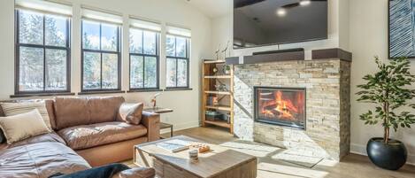 Smart TV, fireplace, table football, ping pong