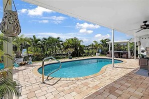 Pool - Summer Getaway (Gulf-access retreat) (Cape Coral)