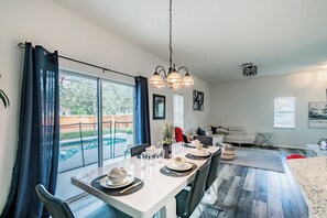 Dining - 4BR Pool Home Near Disney Bella Vida (Kissimmee)
