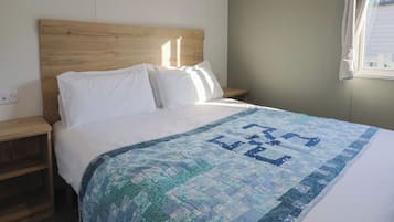 2 habitaciones, decoración personalizada y muebles diferentes