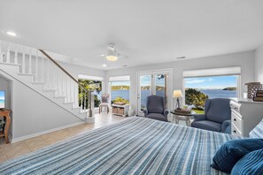 Iron/ironing board, free WiFi, bed sheets - Crownview - Waterfront house with panoramic views! (Gravois Mills)