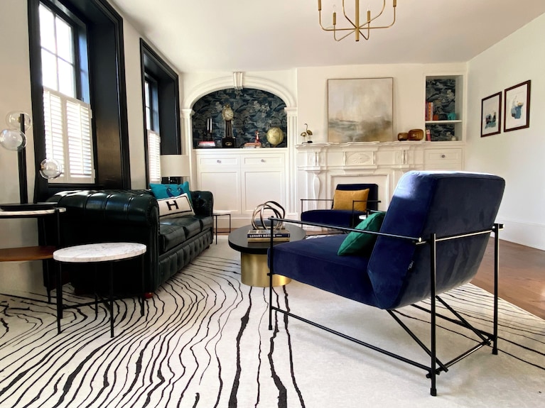Unparalleled Comfort - 2 Br Upper East Suite At Hattan House Boutique Hotel B&b - Niagara-on-the-Lake