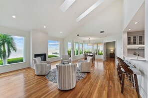 Interior - Melbourne Beach / Ocean Views, Pool & Boat Dock (Melbourne Beach)