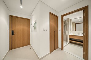 Hair dryer - FIRST CLASS | 1BR | Creek Escape · Modern Elegance (Dubai Creek Harbour)