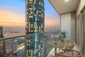 Property grounds - FIRST CLASS | 1BR | Marina View | Sea & Ain Dubai (Marina)