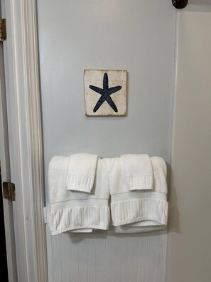 Miscellaneous - Sheepscot Harbor Village Resort #307 by Sea Maine (Edgecomb)