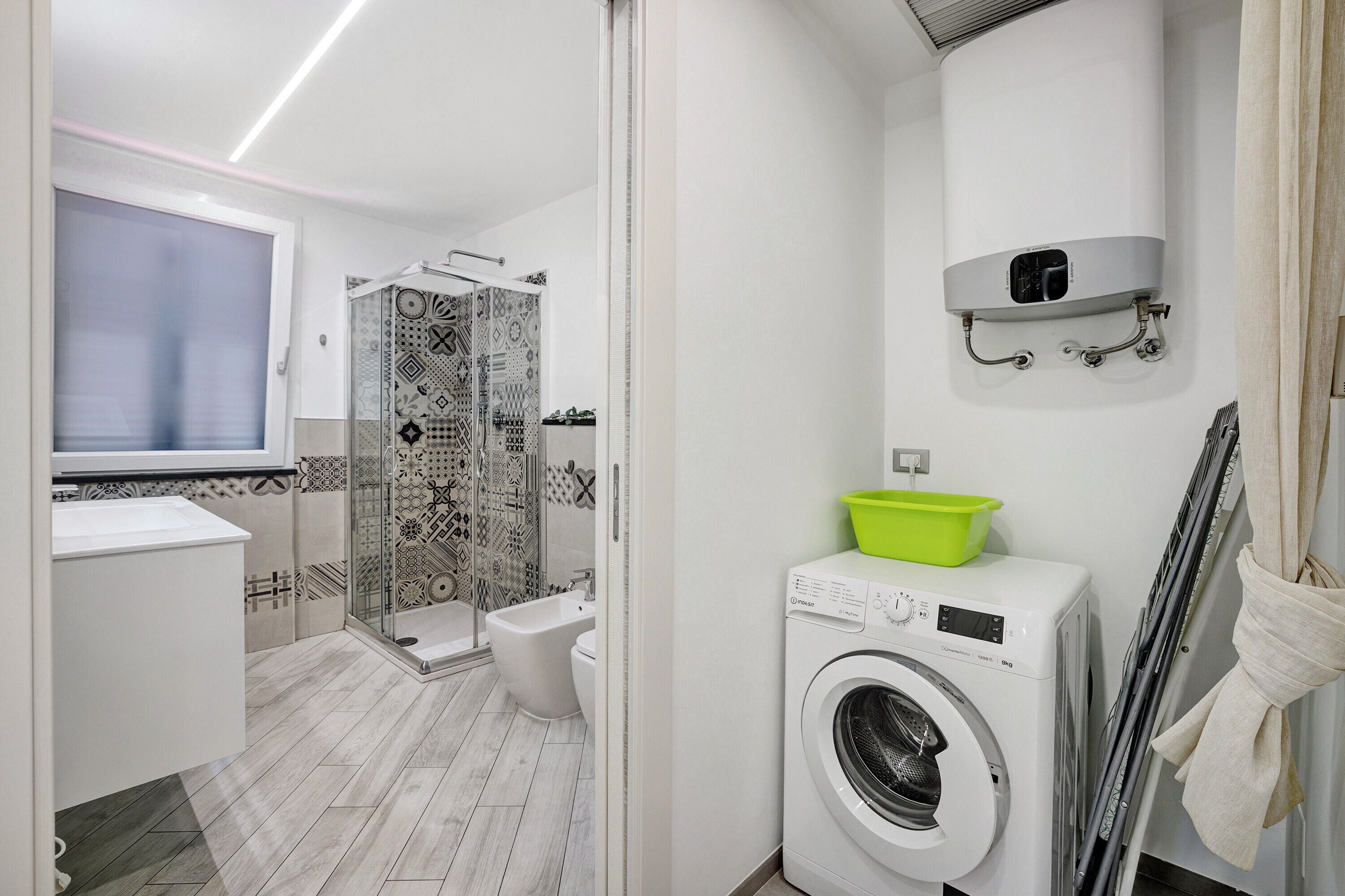 Shower, hair dryer, bathrobes, towels
