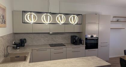 Exclusive luxury vacation apartment - modern, flooded with light, premium furnishings