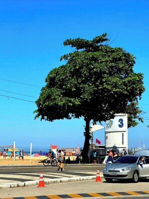 Parking - Penthouse in Copacabana, one block from the beach, with ocean and Christ the Redeemer views. (Rio de Janeiro)
