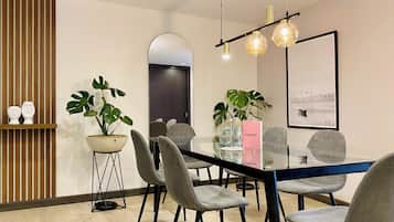 Apartamento, 3 quartos (103) | Sala de jantar