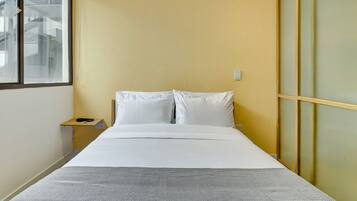 Wifi gratis y ropa de cama