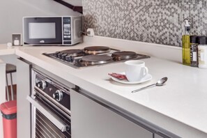 Apartment | Private kitchen - Guitaca by Wynwood House (Bogotá)