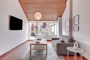 Apartment (602) | Living area | 45-inch Smart TV with digital channels