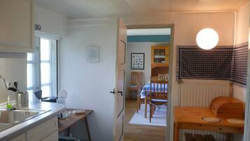 Kühlschrank, Ofen, Herdplatte, Geschirrspüler