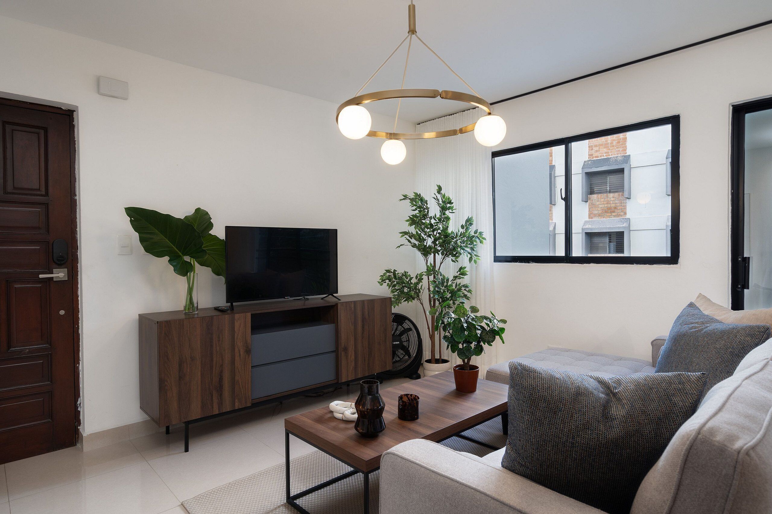 Bright 2br Modern Getaway In Gazcue By Yellowkey - 聖多明各