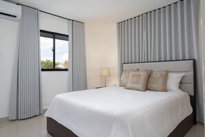 Iron/ironing board, internet, bed sheets - Private Remodeled Oasis In Gazcue By YellowKey (Santo Domingo)