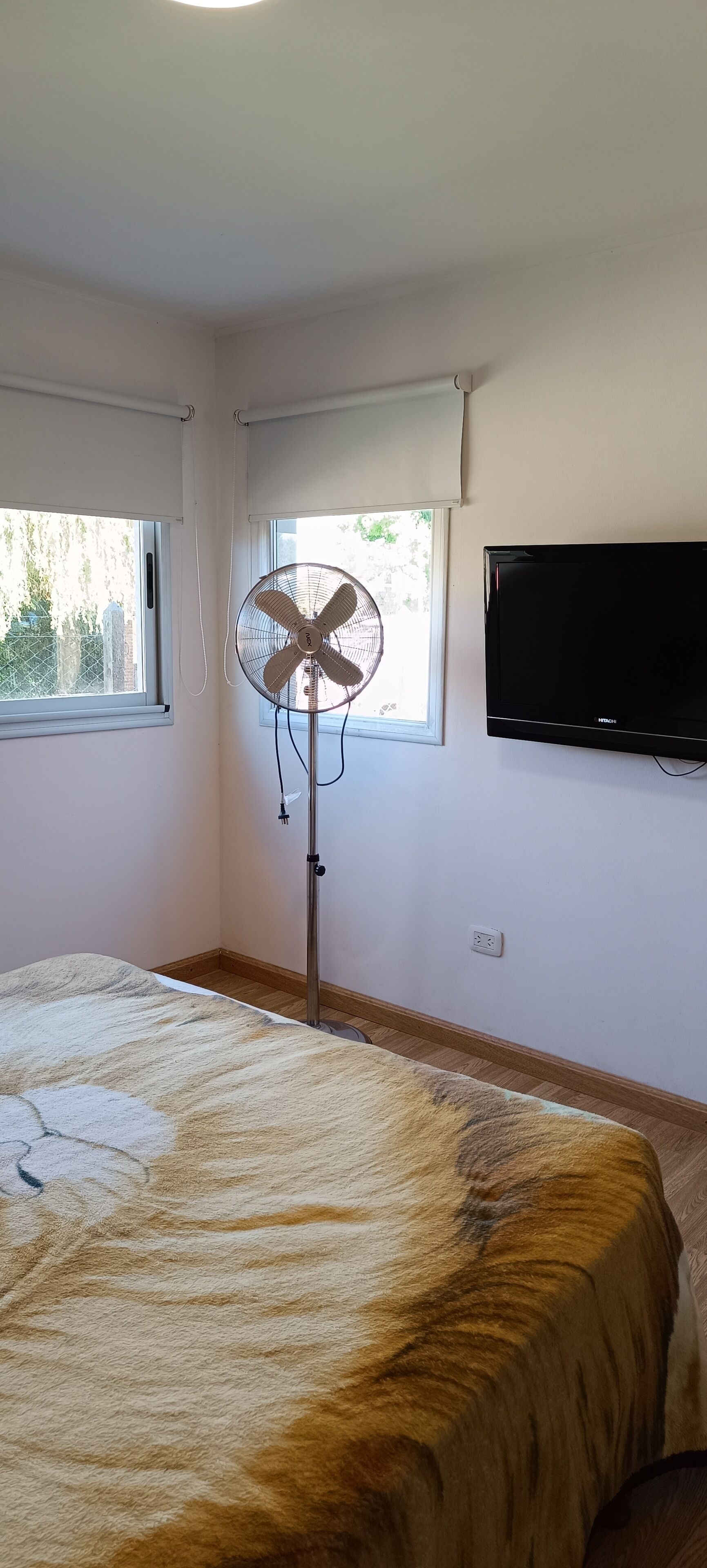 Acceso a internet y ropa de cama 