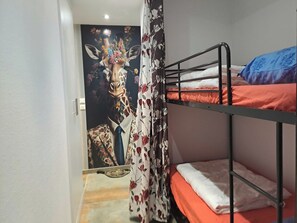 1 Schlafzimmer, Bügeleisen/Bügelbrett, WLAN