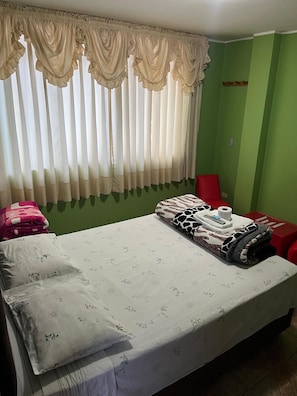 Classic Single Room | Desk, free WiFi - Hospedaje Monumental Chincha (Ica)