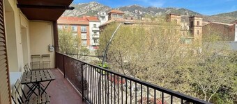 Apartamento céntrico en Berga - ALBERGA