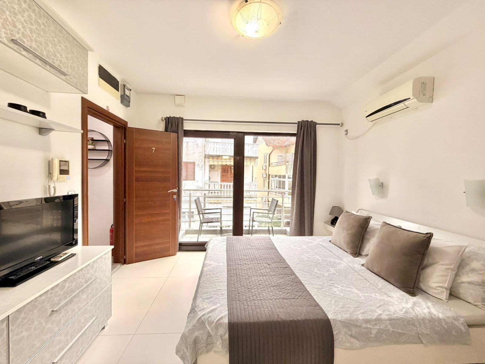 Superior-studio, parveke | Työpöytä, kannettavalle tietokoneelle sopiva työtila, ilmainen Wi-Fi