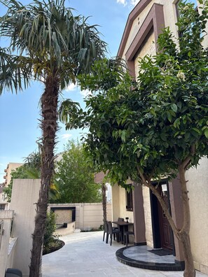 Exterior - Adriatic Urban Apartments (Budva)