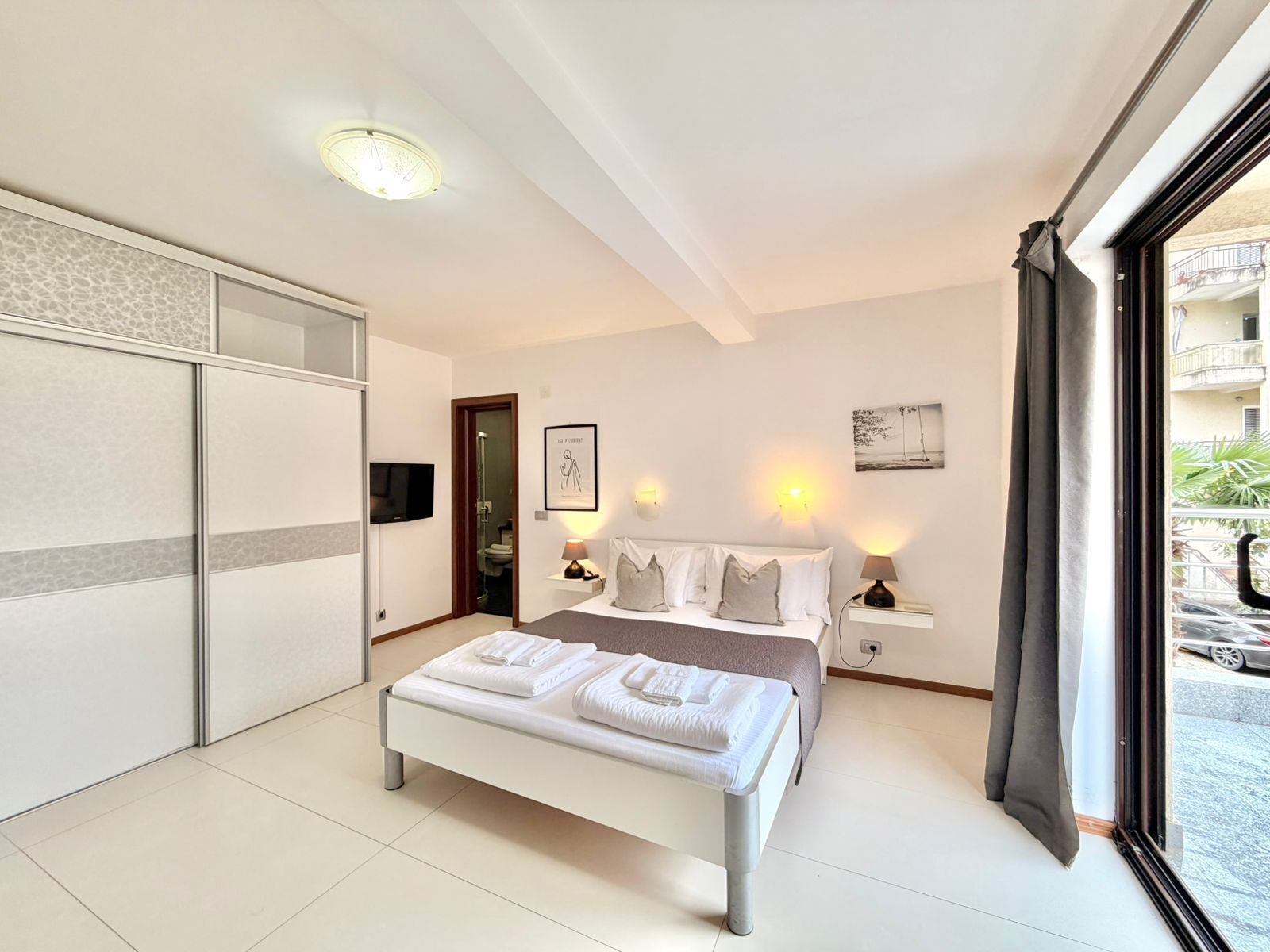 Deluxe-studio, parveke | Työpöytä, kannettavalle tietokoneelle sopiva työtila, ilmainen Wi-Fi