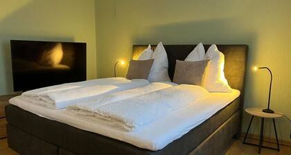 Idyll in Wünschensuhl: your gateway to the Thuringian Forest for up to 4 people