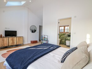 7 habitaciones, decoración personalizada y muebles diferentes 