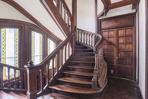 Interior - Elegant Apartment - Montorgueil - Le Marais (Paris)