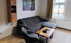 Smart-TV, Bücher, Videothek