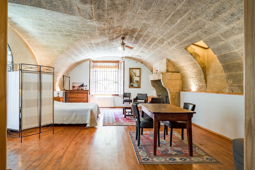 Chambre Dhôtes « Chambre 1 » Avec Piscine Partagée, Terrasse Commune Et Wi-fi - Collias