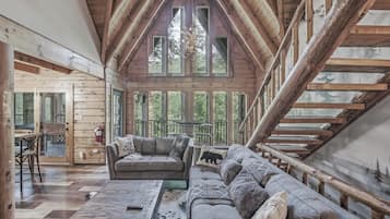 Fernseher, Kamin, Arbeitsbereiche
